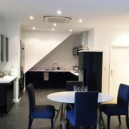 リール150 M² Fully Furnished Loftアパートメント エクステリア 写真